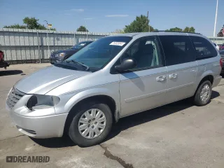 2007 Chrysler Town & Country LWB LX with VIN 2A4GP44R57R339793, listed as a Copart auction lot 71032054 with 181,828 mi miles and Salvage Title. Bid and sale history available at carsss.com. Image 1.