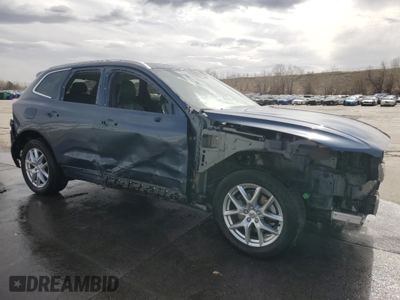 2018 Volvo XC60 Momentum with VIN YV4102RKXJ1002643, listed as a Copart auction lot 52254575 with 75,183 mi miles and Salvage Title. Bid and sale history available at DreamBid. Image 4.
