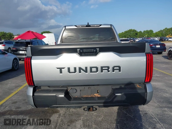 2022 Toyota Tundra 2WD SR5 with VIN 5TFLA5AB0NX015314, listed as a IAAI auction lot 41704714 with 29,629 mi miles. Bid and sale history available at carsss.com. Image 16.
