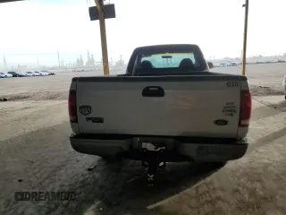 2001 Ford F-150 XL with VIN 2FTPF17Z41CA93204, listed as a Copart auction lot 86637324 with 121,331 mi miles and Salvage title. Bid and sale history available at DreamBid. Image 6.