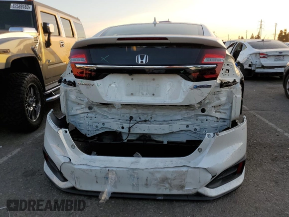2019 Honda Clarity Plug-In Hybrid with VIN JHMZC5F11KC001346, listed as a Copart auction lot 81999883 with 52,071 mi miles. Bid and sale history available at carsss.com. Image 6.