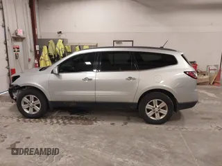 2014 Chevrolet Traverse LT with VIN 1GNKRGKD9EJ149541, listed as a IAAI auction lot 41945942 with 186,531 mi miles. Bid and sale history available at carsss.com. Image 14.