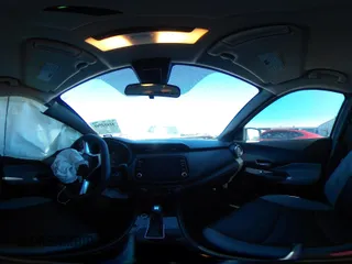 2021 Nissan Kicks SR z VIN 3N1CP5DV7ML556734, wystawiony jako IAAI lot #41652580 z przebiegiem 52 042 mil mil oraz . Historia ofert i sprzedaży dostępna na DreamBid. Obrazek 19.