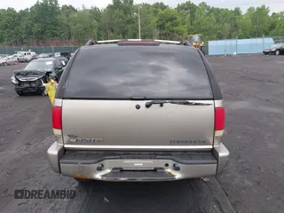 2000 Chevrolet Blazer LT with VIN 1GNDT13W9YK287456, listed as a IAAI auction lot 42450504 with 139,649 mi miles and . Bid and sale history available at DreamBid. Image 16.