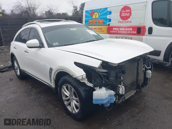2013 Infiniti FX with VIN JN8CS1MW9DM173949, listed as a IAAI auction lot 41797752 with 107,470 mi miles. Bid and sale history available at carsss.com. Image 14.