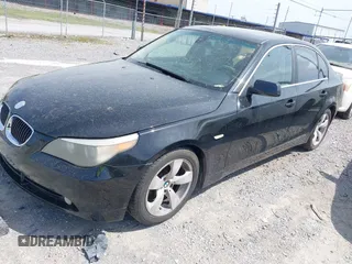 2007 BMW 5 Series 525i with VIN WBANE53577CY05978, listed as a IAAI auction lot 41943909 with 161,541 mi miles and . Bid and sale history available at carsss.com. Image 2.