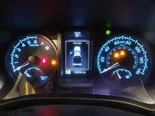 2018 Toyota Tacoma SR with VIN 3TMCZ5AN9JM135891, listed as a IAAI auction lot 41551990 with 80,235 mi miles. Bid and sale history available at carsss.com. Image 7.