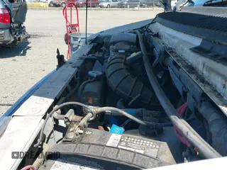 1996 Ford Econoline Cargo with VIN 1FDHS24H9THA55752, listed as a IAAI auction lot 42052800 with 117,680 mi miles and . Bid and sale history available at DreamBid. Image 24.