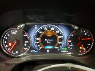 2018 GMC Acadia Denali z VIN 1GKKNXLS3JZ211307, wystawiony jako Copart lot #43384845 z przebiegiem 172 858 mil mil oraz Szkoda całkowita • Salvage title. Historia ofert i sprzedaży dostępna na DreamBid. Obrazek 9.