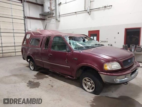 1997 Ford F-150 XL with VIN 1FTEX18L3VKC91921, listed as a IAAI auction lot 41820453 with 210,553 mi miles. Bid and sale history available at carsss.com. Image 1.