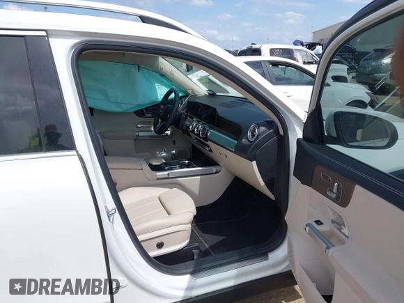 2023 Mercedes-Benz GLB 250 z VIN W1N4M4GB4PW298282, wystawiony jako IAAI lot #42038985 z przebiegiem 18 099 mil mil oraz . Historia ofert i sprzedaży dostępna na DreamBid. Obrazek 5.