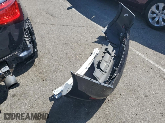 2015 Audi Q5 Premium Plus with VIN WA1LFAFP7FA109705, listed as a Copart auction lot 61877535 with 77,939 mi miles and Salvage title. Bid and sale history available at DreamBid. Image 13.