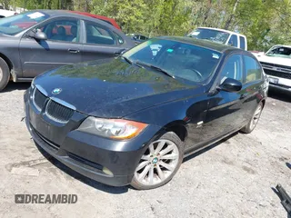 2011 BMW 3 Series 328i xDrive with VIN WBAPK7C53BA819832, listed as a IAAI auction lot 42000578 with 154,543 mi miles. Bid and sale history available at carsss.com. Image 2.