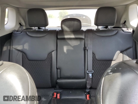 2020 Jeep Compass Latitude z VIN 3C4NJDBB8LT217957, wystawiony jako Copart lot #55413295 z przebiegiem 103 659 mil mil oraz Szkoda całkowita • Salvage title. Historia ofert i sprzedaży dostępna na DreamBid. Obrazek 10.