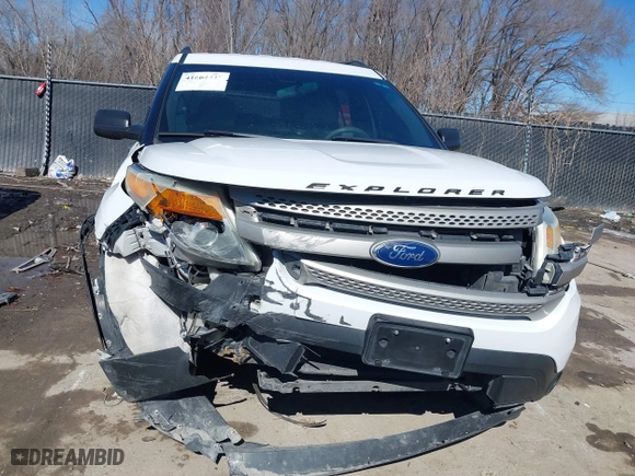 2013 Ford Explorer with VIN 1FM5K7B88DGB47476, listed as a IAAI auction lot 41664427 with 162,436 mi miles. Bid and sale history available at carsss.com. Image 12.