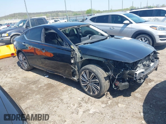 2023 Nissan Altima SL with VIN 1N4BL4EV1PN426102, listed as a IAAI auction lot 41972000 with 15,854 mi miles and . Bid and sale history available at DreamBid. Image 1.