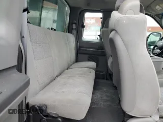 2003 Ford F-250 XL с VIN 1FTNX21PX3EC18902, выставлен на аукционе Copart как лот 50737325 с пробегом Не указан миль и Списание • Salvage title. История ставок и продаж доступна на DreamBid. Изображение 11.