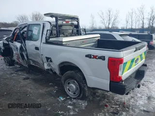 2017 Ford F-250 Lariat с VIN 1FT7W2B67HEB93143, выставлен на аукционе IAAI как лот 41446221 с пробегом 156 520 миль миль и . История ставок и продаж доступна на DreamBid. Изображение 3.