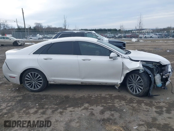 2019 Lincoln MKZ Standard with VIN 3LN6L5A93KR624594, listed as a IAAI auction lot 41379000 with 87,504 mi miles. Bid and sale history available at carsss.com. Image 13.
