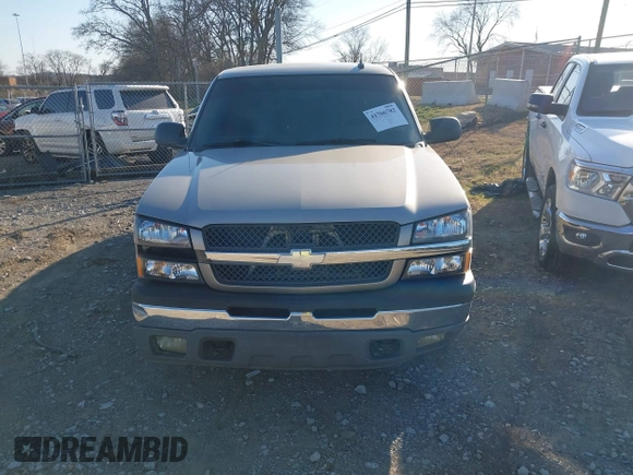 2003 Chevrolet Silverado 1500 with VIN 2GCEK19T531118735, listed as a IAAI auction lot 41706782 with 166,047 mi miles. Bid and sale history available at carsss.com. Image 6.