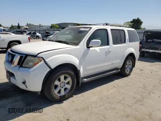 2008 Nissan Pathfinder LE with VIN 5N1AR18U88C613416, listed as a Copart auction lot 61178105 with 186,023 mi miles and Salvage title. Bid and sale history available at DreamBid. Image 1.