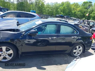 2010 Acura TSX z VIN JH4CU2F66AC021510, wystawiony jako IAAI lot #42281630 z przebiegiem 154 584 mil mil oraz . Historia ofert i sprzedaży dostępna na DreamBid. Obrazek 15.