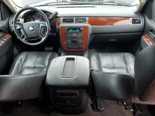 2010 Chevrolet Suburban LT with VIN 1GNUCJE08AR192084, listed as a Copart auction lot 79963004 with 151,201 mi miles and Salvage Title. Bid and sale history available at carsss.com. Image 8.