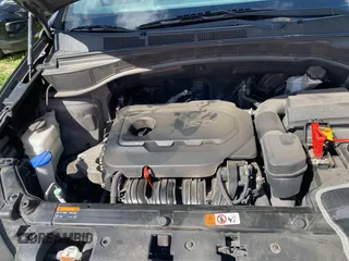 2017 Hyundai Santa Fe 2.4L with VIN 5NMZTDLB8HH029955, listed as a IAAI auction lot 42612654 with 153,050 mi miles and . Bid and sale history available at DreamBid. Image 10.