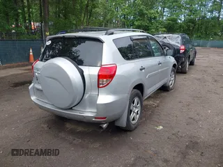 2008 Toyota RAV4 with VIN JTMZD33V786062752, listed as a IAAI auction lot 42180915 with 168,242 mi miles. Bid and sale history available at carsss.com. Image 4.