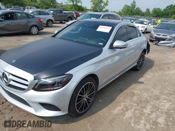 2020 Mercedes-Benz C 300 z VIN W1KWF8EB6LR599901, wystawiony jako IAAI lot #42616247 z przebiegiem 74 966 mil mil oraz . Historia ofert i sprzedaży dostępna na DreamBid. Obrazek 17.