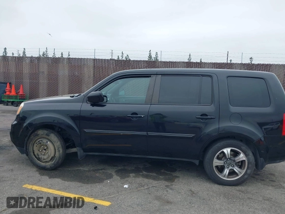 2015 Honda Pilot SE z VIN 5FNYF3H39FB013616, wystawiony jako IAAI lot #42077898 z przebiegiem 87 319 mil mil oraz . Historia ofert i sprzedaży dostępna na DreamBid. Obrazek 14.