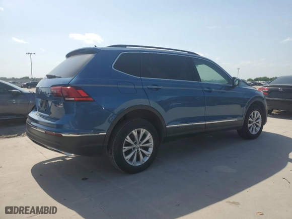 2018 Volkswagen Tiguan SEL with VIN 3VV2B7AX8JM106767, listed as a Copart auction lot 51954695 with 83,962 mi miles and Salvage Title. Bid and sale history available at carsss.com. Image 3.