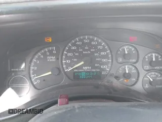 2000 Chevrolet Silverado 1500 with VIN 1GCEC14V2YE369725, listed as a IAAI auction lot 42088751 with 390,344 mi miles and . Bid and sale history available at DreamBid. Image 7.