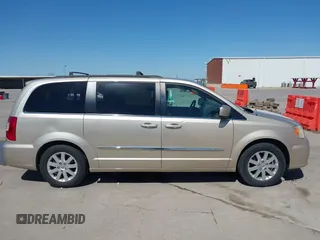 2012 Chrysler Town & Country Touring with VIN 2C4RC1BG7CR345261, listed as a IAAI auction lot 41777203 with 158,732 mi miles. Bid and sale history available at carsss.com. Image 13.