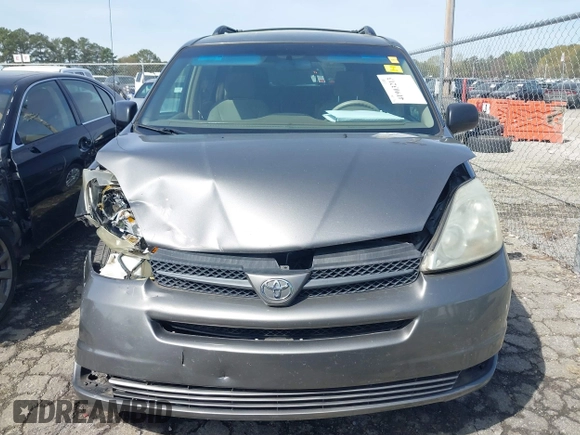 2005 Toyota Sienna CE with VIN 5TDZA23C25S270289, listed as a IAAI auction lot 41903213 with 175,542 mi miles. Bid and sale history available at carsss.com. Image 12.