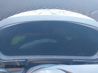 2024 Porsche Cayenne z VIN WP1BA2AYXRDA54884, wystawiony jako IAAI lot #41030563 z przebiegiem Nie podano mil oraz . Historia ofert i sprzedaży dostępna na DreamBid. Obrazek 7.