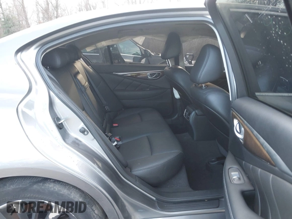 2019 Infiniti Q50 3.0t LUXE with VIN JN1EV7AR7KM559508, listed as a IAAI auction lot 41568575 with 21,921 mi miles. Bid and sale history available at carsss.com. Image 8.