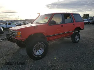 1993 Ford Explorer Eddie Bauer z VIN 1FMDU34X3PUA60013, wystawiony jako Copart lot #78548084 z przebiegiem 900 815 mil mil oraz Czysty tytuł • Clean title. Historia ofert i sprzedaży dostępna na DreamBid. Obrazek 1.