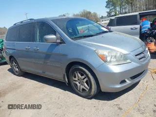 2007 Honda Odyssey EX-L with VIN 5FNRL38647B007229, listed as a IAAI auction lot 41899982 with 249,883 mi miles. Bid and sale history available at carsss.com. Image 1.