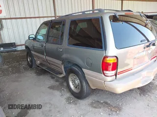 2000 Mercury Mountaineer with VIN 4M2ZU66P0YUJ13268, listed as a IAAI auction lot 42271864 with 243,104 mi miles and . Bid and sale history available at DreamBid. Image 3.