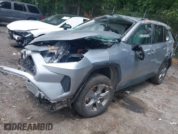 2022 Toyota RAV4 Hybrid XLE z VIN 4T3RWRFV7NU063922, wystawiony jako IAAI lot #42585891 z przebiegiem Nie podano mil oraz . Historia ofert i sprzedaży dostępna na DreamBid. Obrazek 22.