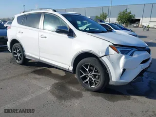2018 Toyota RAV4 SE with VIN 2T3JFREV0JW764665, listed as a IAAI auction lot 41944516 with 19,454 mi miles. Bid and sale history available at carsss.com. Image 1.
