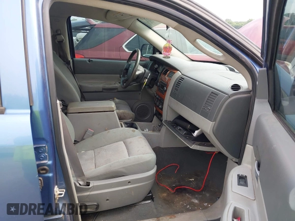 2007 Dodge Durango SLT with VIN 1D8HB48P07F572376, listed as a IAAI auction lot 42647581 with 223,465 mi miles and . Bid and sale history available at DreamBid. Image 5.