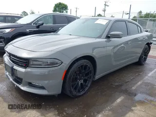 2019 Dodge Charger SXT z VIN 2C3CDXBG8KH643736, wystawiony jako IAAI lot #42274759 z przebiegiem 108 429 mil mil oraz . Historia ofert i sprzedaży dostępna na DreamBid. Obrazek 2.