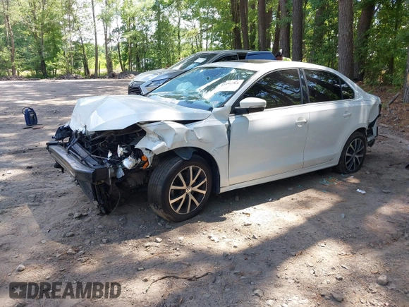 2018 Volkswagen Jetta SE with VIN 3VWDB7AJ1JM261886, listed as a IAAI auction lot 42486968 with Not provided miles and . Bid and sale history available at DreamBid. Image 2.