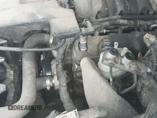 2018 Chevrolet Tahoe LT z VIN 1GNSKBKC2JR370635, wystawiony jako IAAI lot #43055000 z przebiegiem 178 193 mil mil oraz . Historia ofert i sprzedaży dostępna na DreamBid. Obrazek 19.