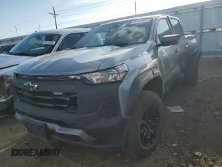 2024 Chevrolet Colorado 4WD Trail Boss z VIN 1GCPTEEK6R1156578, wystawiony jako Copart lot #49397985 z przebiegiem 7 985 mil mil oraz Szkoda całkowita • Salvage title. Historia ofert i sprzedaży dostępna na DreamBid. Obrazek 1.