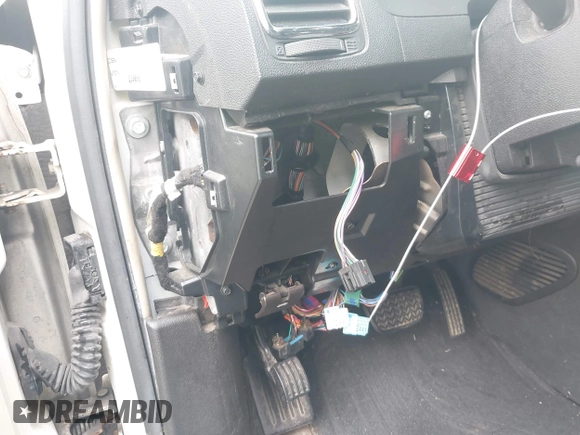 2009 GMC Acadia SLT2 with VIN 1GKEV33D69J208693, listed as a IAAI auction lot 42502300 with Not provided miles and . Bid and sale history available at DreamBid. Image 16.