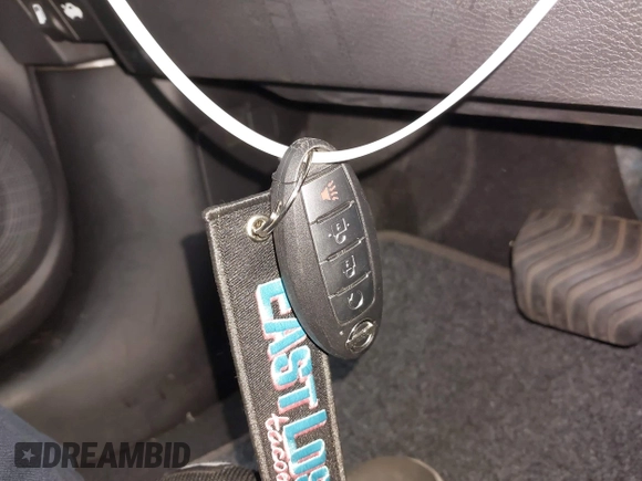 2020 Nissan Kicks SR z VIN 3N1CP5DV2LL543887, wystawiony jako IAAI lot #42153454 z przebiegiem 25 573 mil mil oraz . Historia ofert i sprzedaży dostępna na DreamBid. Obrazek 11.