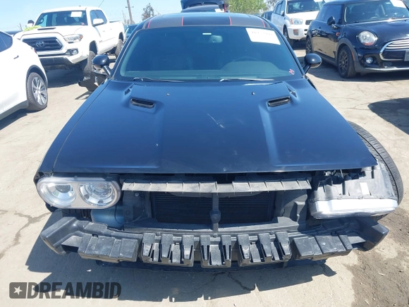2014 Dodge Challenger R/T with VIN 2C3CDYBT8EH280622, listed as a IAAI auction lot 41973994 with 86,983 mi miles and . Bid and sale history available at DreamBid. Image 13.